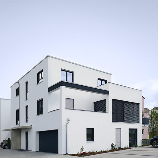 Referenzobjekt der Firma Wunschhaus Living GmbH eines Zweifamilienhauses mit Gewerbeeinheit in Markgröningen
